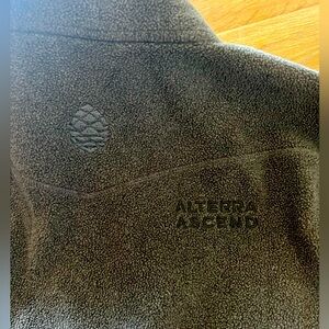 Stio Alterra ascend fleece half zip